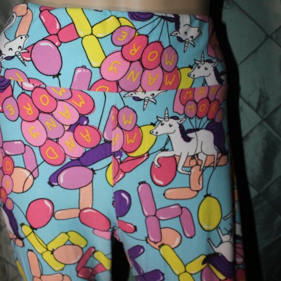 Lularoe Women Tall & Curvy Unicorn "and many more" Balloon 4th Birthday Leggings - Picture 2 of 5